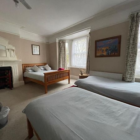 יורק Burton Villa Guest House מראה חיצוני תמונה