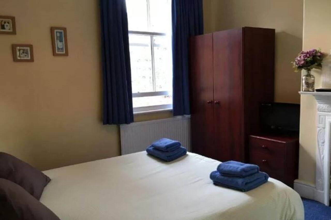 יורק Burton Villa Guest House מראה חיצוני תמונה